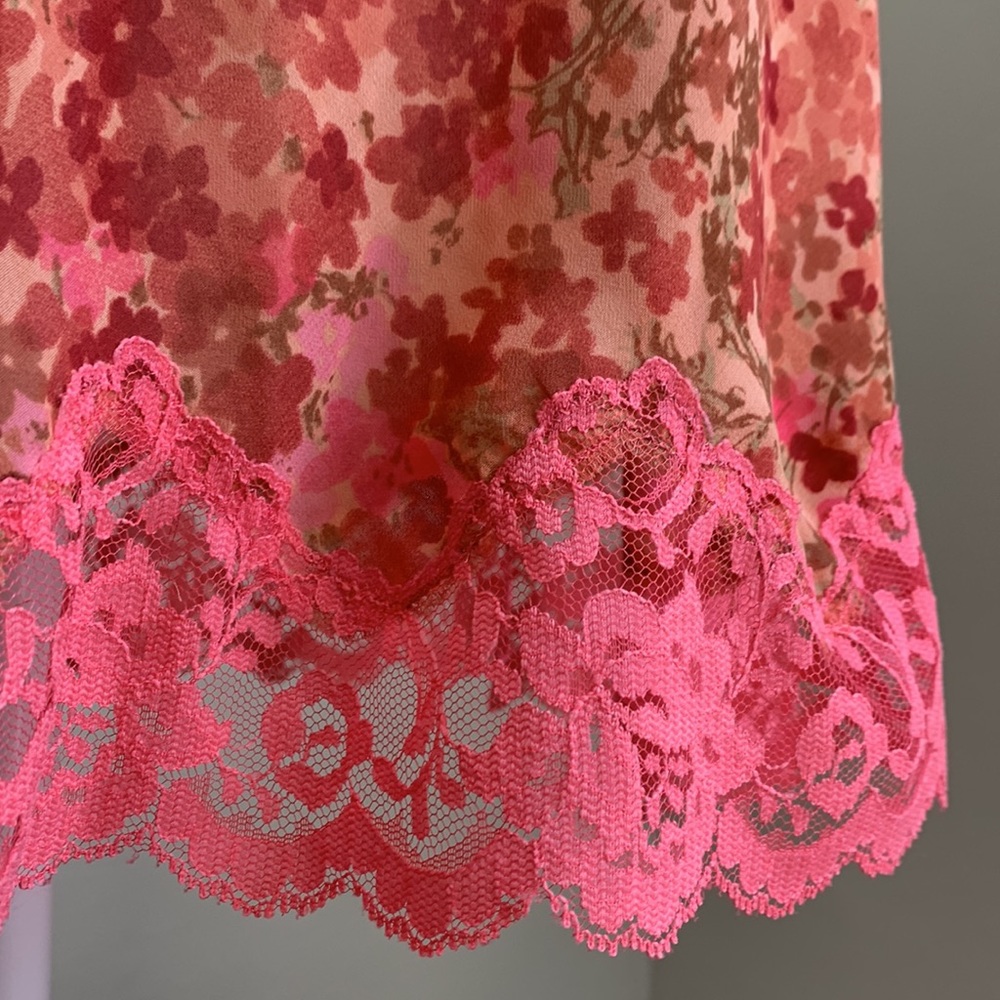 VTG Y2K VICTORIA'S SECRET Floral Lace Slip Dress - Picture 10 of 15